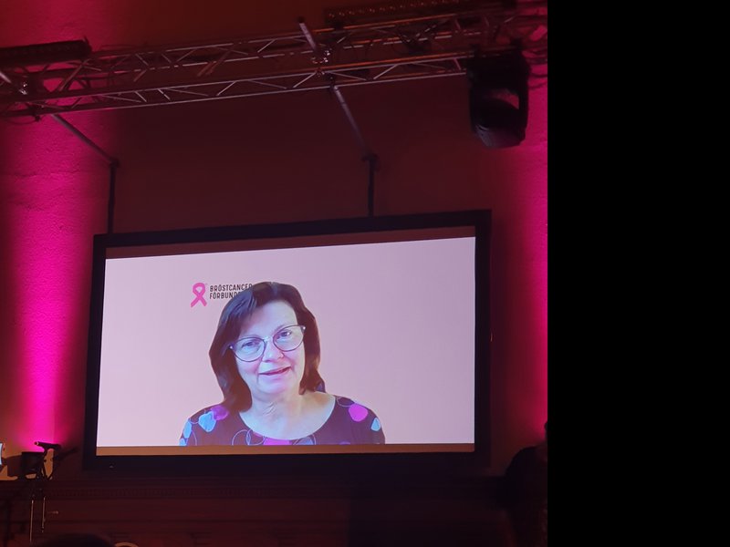 Förbundets ordförande, Susanne Dieroff Hay, uppvaktade digitalt. ©Bröstcancerföreningen Uppsala län